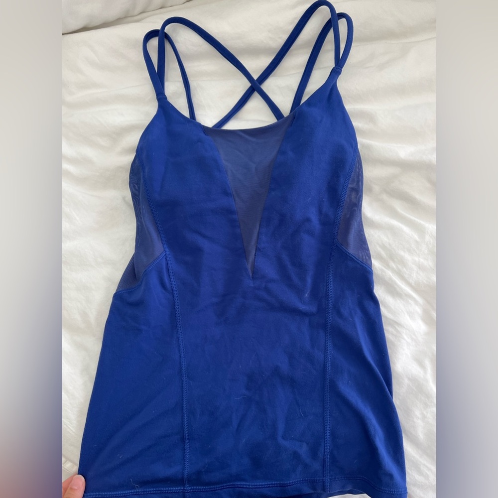LuLulemon Workout tank top. Size 0/2
